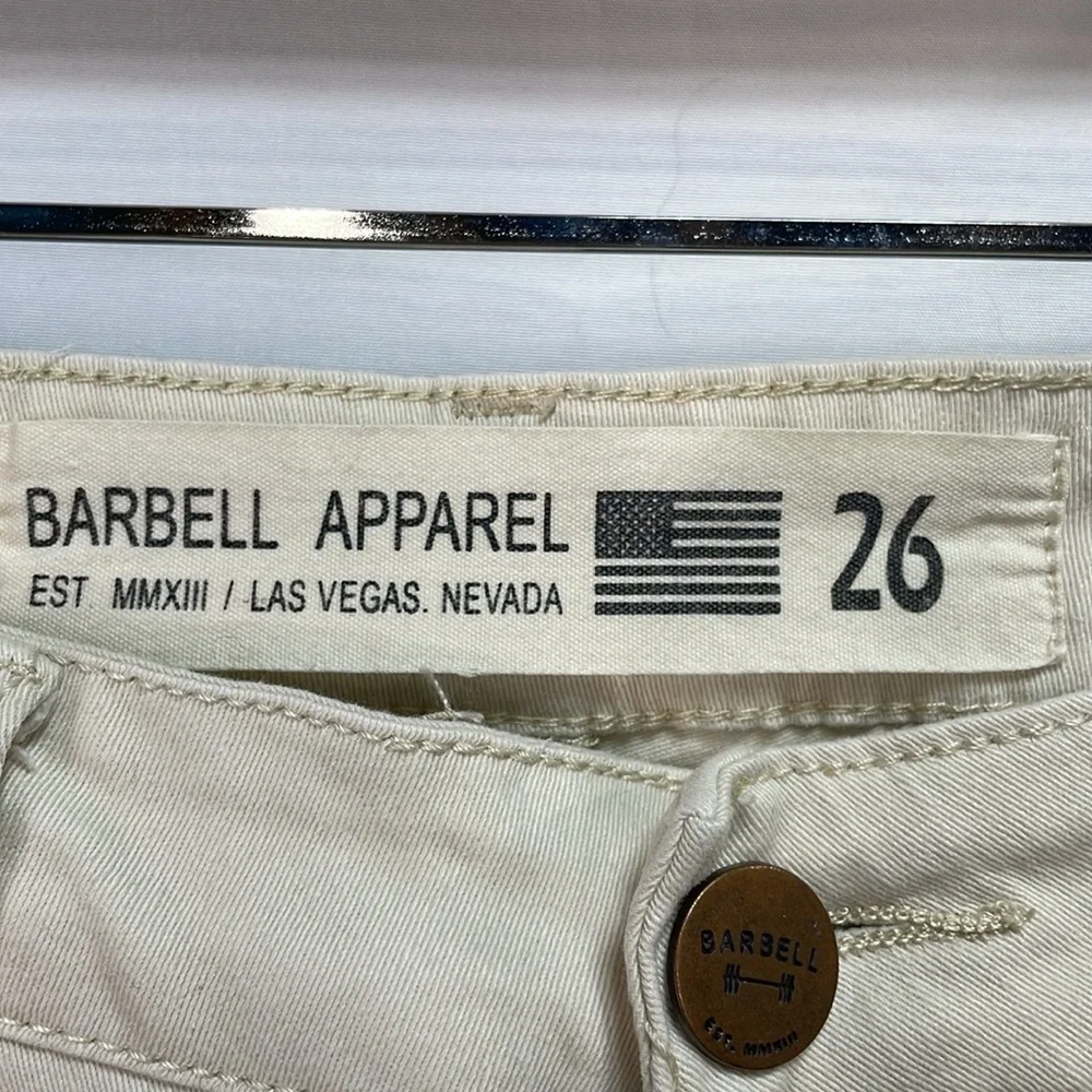 🦅 Barbell cream jeans